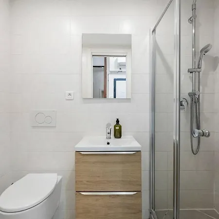 Vr Mezzanine Au Coeur Du Vieux Appartamento